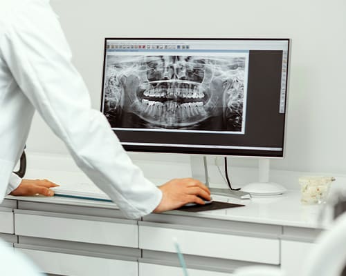 Technologie dentaire, Dentiste à Saint-Hubert